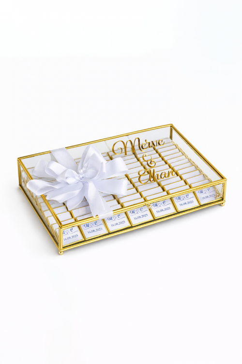 İsim Detaylı Cam Kutulu Çikolata